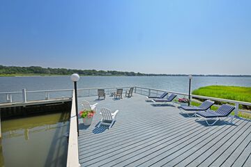 Sundeck