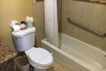 Room 5 of 15