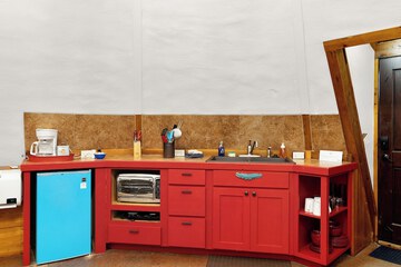 Private kitchenette