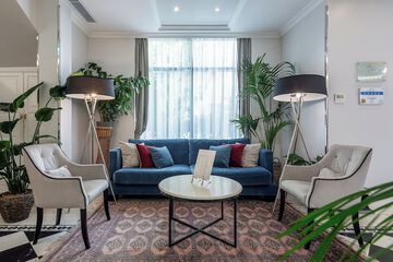 Lobby sitting area