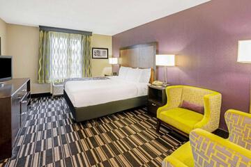 Photo 44