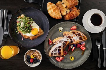 Breakfast meal