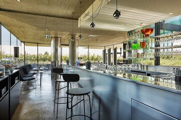 Poolside bar