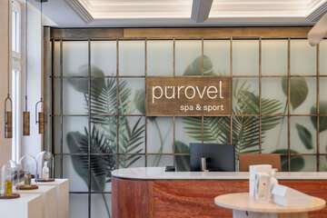 Spa reception