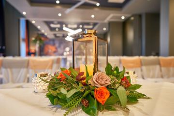 Banquet hall