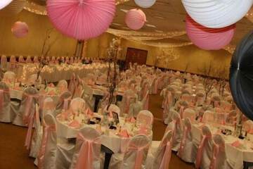 Indoor wedding