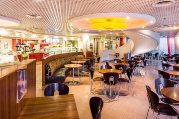 Cafe
