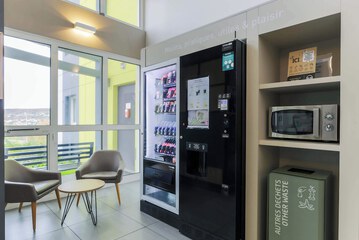 Vending machine