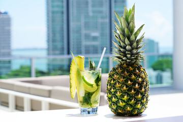 Poolside bar