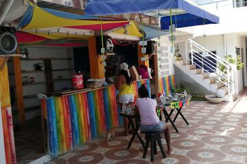 Snack bar