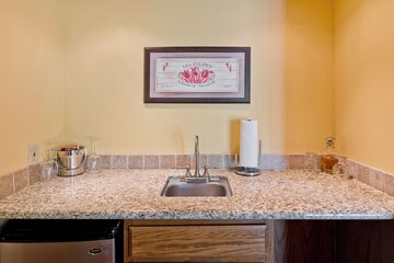 Private kitchenette