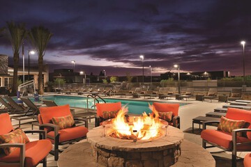 Home2 Suites by Hilton Phoenix Tempe University Research Park