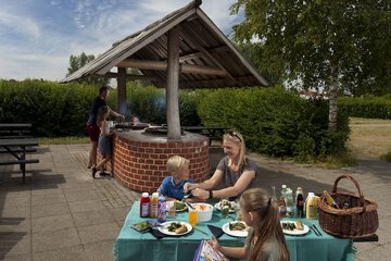 BBQ/picnic area