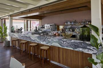 Poolside bar