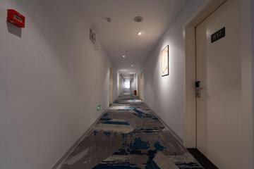 Photo 47