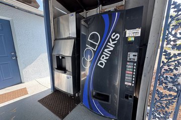 Vending machine