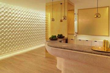 Spa reception