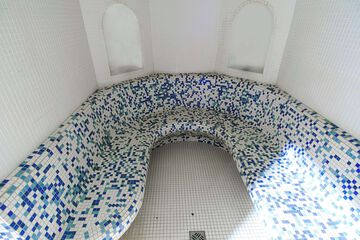 Steam room