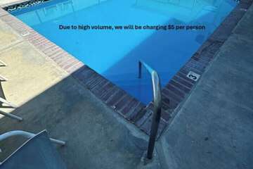 Nampa Inn & Suites