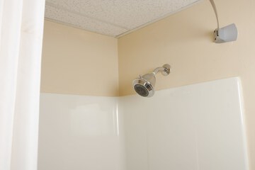 Room 15 of 30