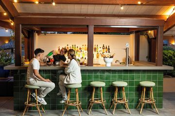 Poolside bar