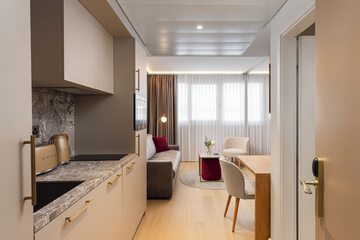 Private kitchenette