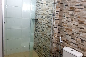 Jetted tub