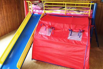 Children's theme room