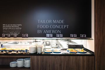 Breakfast buffet