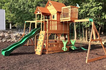 Children's play area - outdoor