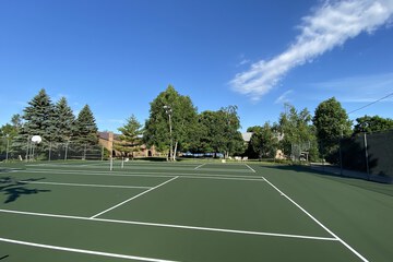 Tennis court