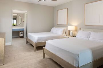 Room 73 of 134