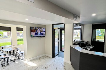 Check-in/check-out kiosk