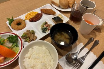 Breakfast meal