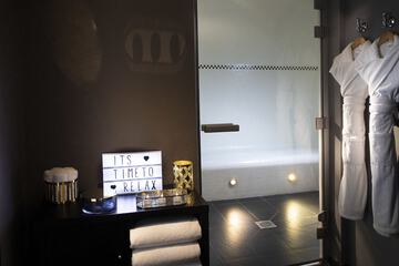 Steam room