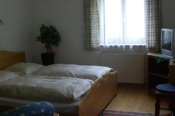 guest_rooms