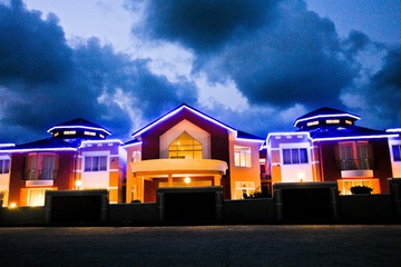 Front of property - evening/night
