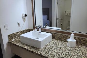 Photo 31