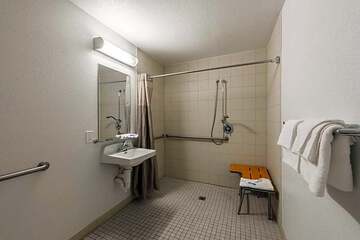 Photo 38