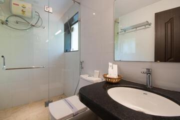 Photo 44