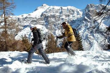 Snow and ski sports