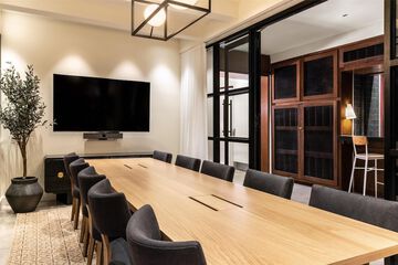 Meeting facility