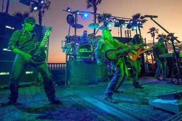 Terrace/Patio 153 of 157