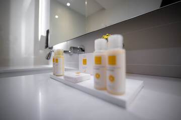 Bathroom amenities