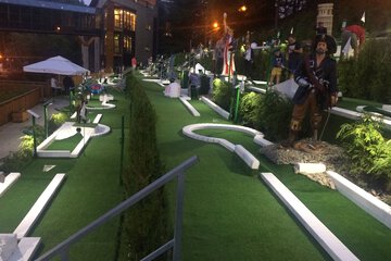 Mini-golf