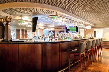 Snack bar