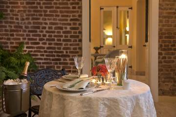 Couples dining