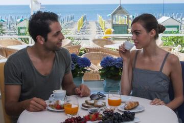 Couples dining