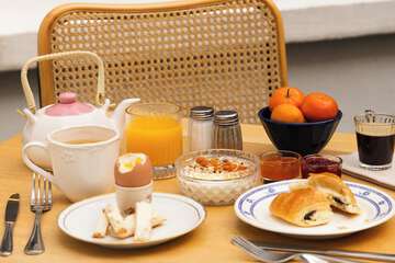 Breakfast area