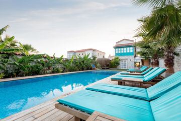 Sundeck